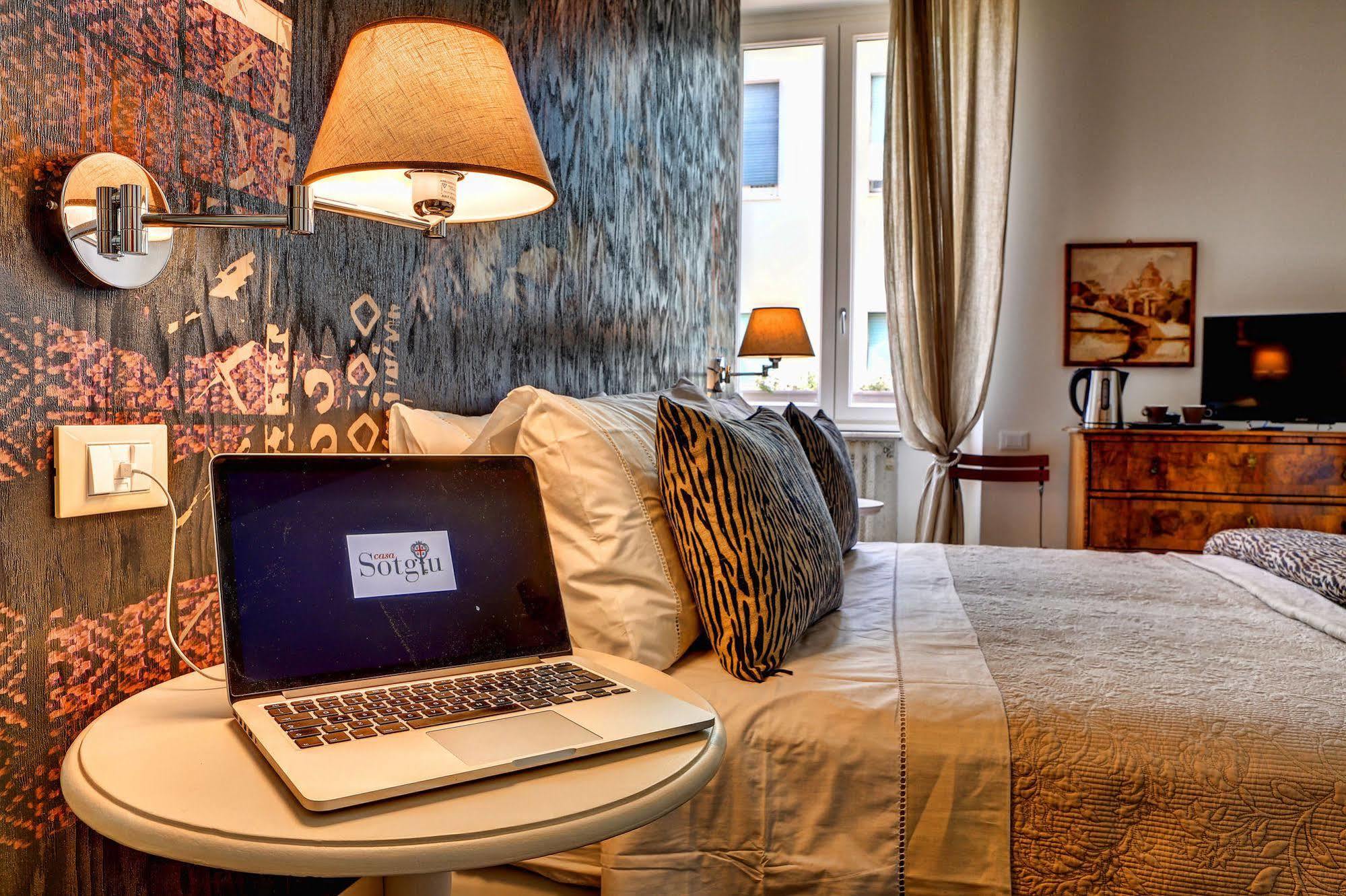 Casa Sotgiu Guest House Рим Экстерьер фото